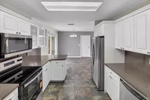 9510 Affirmed Ln, Boca Raton, FL 33496 - Photo 17