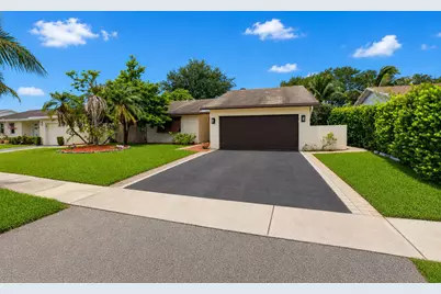 9510 Affirmed Lane, Boca Raton, FL 33496 - Photo 3