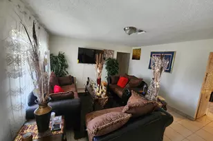 816 NW 8th Ave, Boynton Beach, FL 33426 - Photo 11
