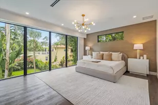451 NE 119th St, Biscayne Park, FL 33161 - Photo 21
