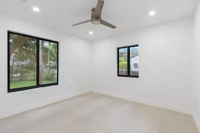 451 NE 119th Street, Biscayne Park, FL 33161 - Photo 15