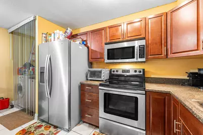 1105 NW 80th Terrace #E, Margate, FL 33063 - Photo 15