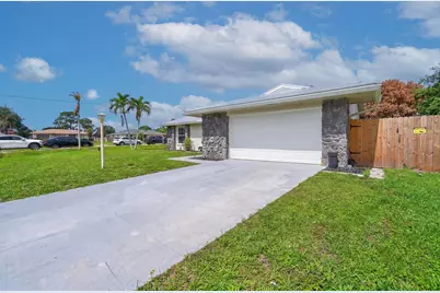 1911 SE Dock Street, Port Saint Lucie, FL 34952 - Photo 5