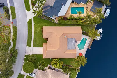 763 Camino Lakes Circle, Boca Raton, FL 33486 - Photo 23