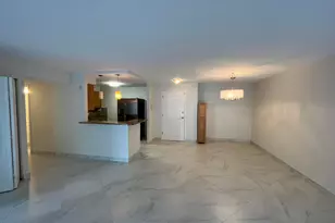 1000 Spanish River Rd, Boca Raton, FL 33432 - Photo 9