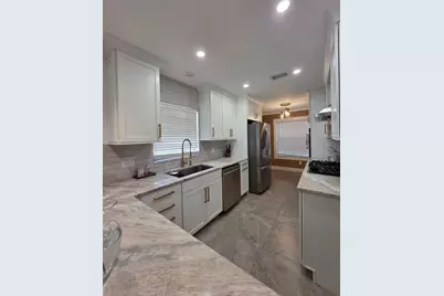 3003 Pigeon Hawk Court, Orlando, FL 32829 - Photo 15