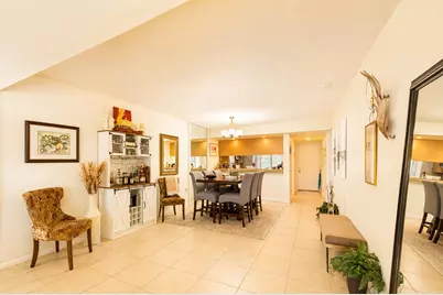 6193 Balboa Circle #405, Boca Raton, FL 33433 - Photo 5