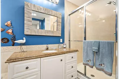 34 Harbour Isle Dr W #204, Fort Pierce, FL 34949 - Photo 25