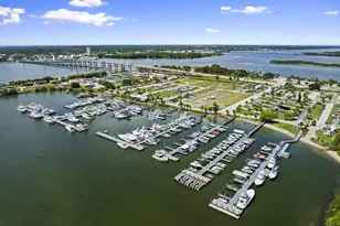34 Harbour Isle Dr W, Fort Pierce, FL 34949 - Photo 47