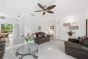 10875 NW 20th Dr, Coral Springs, FL 33071 - Photo 7