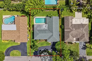 10875 NW 20th Dr, Coral Springs, FL 33071 - Photo 3