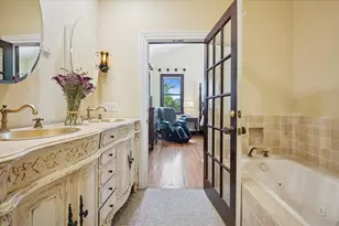 704 SE 8th St, Fort Lauderdale, FL 33316 - Photo 21