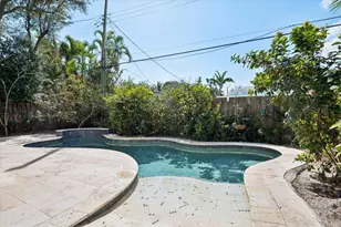 704 SE 8th St, Fort Lauderdale, FL 33316 - Photo 31