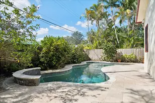 704 SE 8th St, Fort Lauderdale, FL 33316 - Photo 33