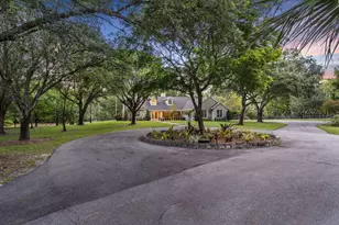 17225 Mare Ln, Loxahatchee, FL 33470 - Photo 13