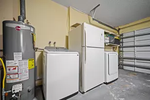 4245 NW 115th Ave, Sunrise, FL 33323 - Photo 19
