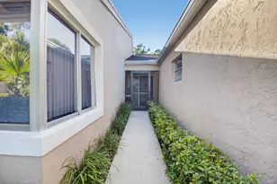 8256 Summerbreeze Ln, Boca Raton, FL 33496 - Photo 3