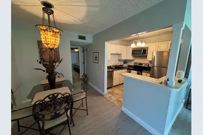33 Lake Vista Trail #104, Port Saint Lucie, FL 34952 - Photo 15