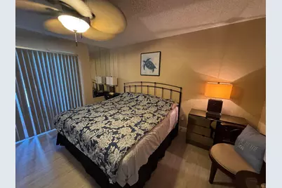 33 Lake Vista Trail #104, Port Saint Lucie, FL 34952 - Photo 9