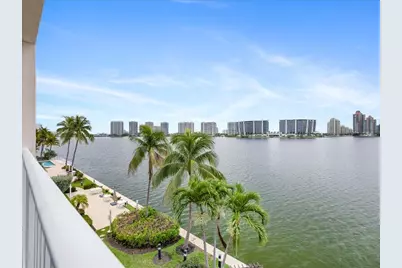 18260 N Bay Road #418, Sunny Isles Beach, FL 33160 - Photo 29