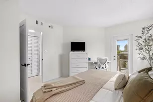 18260 N Bay Rd, Sunny Isles Beach, FL 33160 - Photo 17