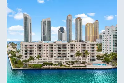 18260 N Bay Road #418, Sunny Isles Beach, FL 33160 - Photo 39