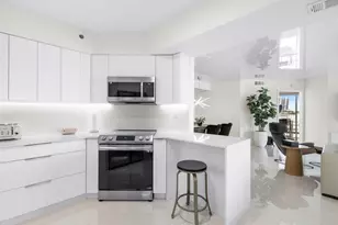 18260 N Bay Rd, Sunny Isles Beach, FL 33160 - Photo 13