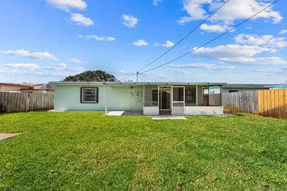 2105 Wellington Road, West Palm Beach, FL 33409 - Photo 41