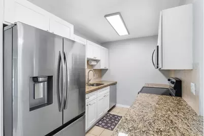 2105 Wellington Road, West Palm Beach, FL 33409 - Photo 11