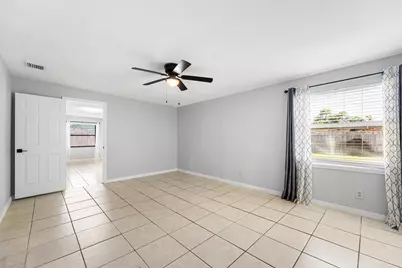 2105 Wellington Road, West Palm Beach, FL 33409 - Photo 23