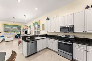 8240 Parini Way, Lake Worth, FL 33467 - Photo 15