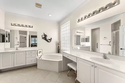 8240 Parini Way, Lake Worth, FL 33467 - Photo 19