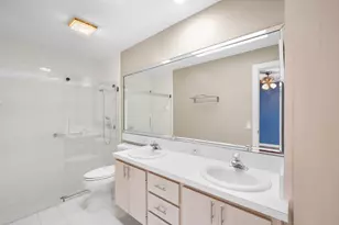 1202 NW Sun Terrace Cir, Port Saint Lucie, FL 34986 - Photo 19