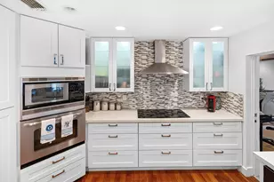 5041 NE 24th Ave, Lighthouse Point, FL 33064 - Photo 11