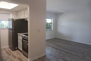 640 SE 2nd Ave, Boynton Beach, FL 33435 - Photo 3
