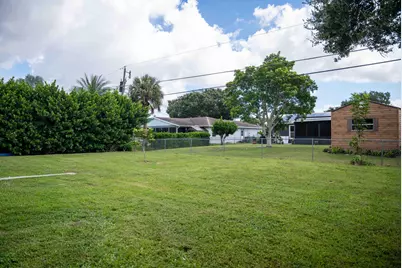 1881 SE Manth Lane, Port Saint Lucie, FL 34983 - Photo 9