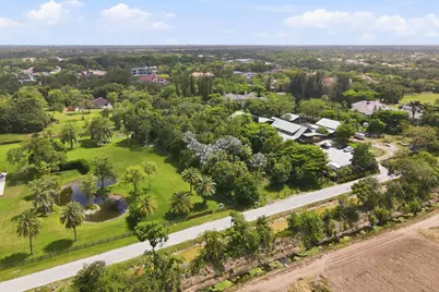 9080 NW 72nd Street, Parkland, FL 33067 - Photo 9