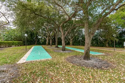 305 Congressional Way, Deerfield Beach, FL 33442 - Photo 25