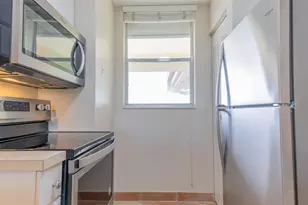 5300 NE 24th Terrace, Fort Lauderdale, FL 33308 - Photo 3