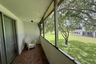 134 Sussex G, West Palm Beach, FL 33417 - Photo 7