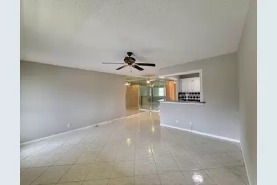 134 Sussex G #134, West Palm Beach, FL 33417 - Photo 5