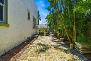 810 Avon Rd, West Palm Beach, FL 33401 - Photo 49