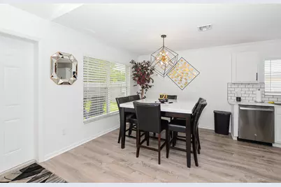 1225 SW Hunnicut Avenue, Port Saint Lucie, FL 34953 - Photo 11