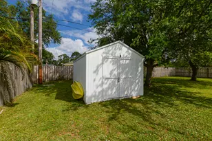 1225 SW Hunnicut Ave, Port Saint Lucie, FL 34953 - Photo 43