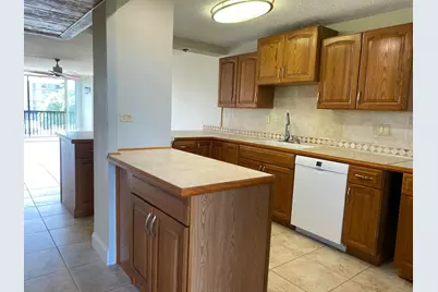 4 Royal Palm Way #308, Boca Raton, FL 33432 - Photo 3