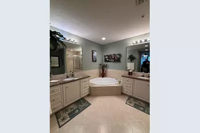 12 W Harbour Isle Dr Drive W #204, Fort Pierce, FL 34949 - Photo 17