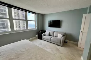5440 N Ocean Dr, Singer Island, FL 33404 - Photo 39