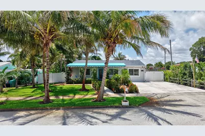 468 W Ocean Avenue, Boynton Beach, FL 33435 - Photo 1
