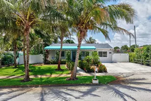 468 W Ocean Ave, Boynton Beach, FL 33435 - Photo 1