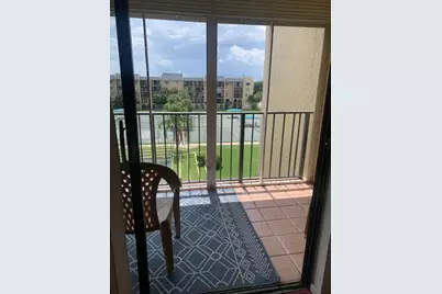 2820 Tennis Club Drive #506, West Palm Beach, FL 33417 - Photo 11